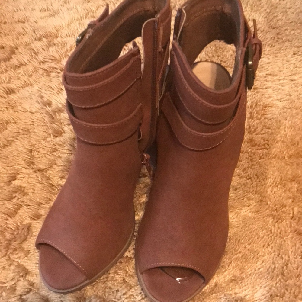Fall boots